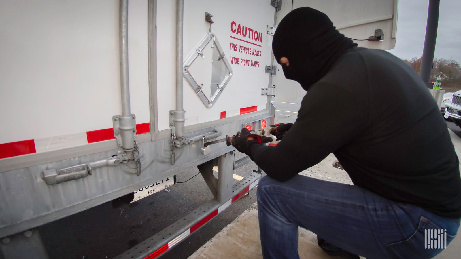 From sharpies to vinyl: the professionalization of truck identity in cargo theft