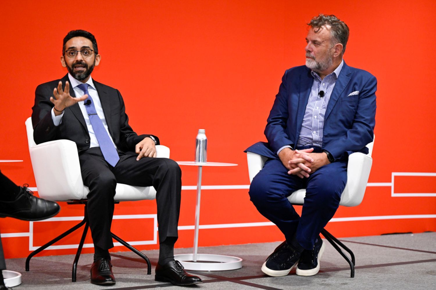 TPM26: الشحن ينتظر رد الحوثيين