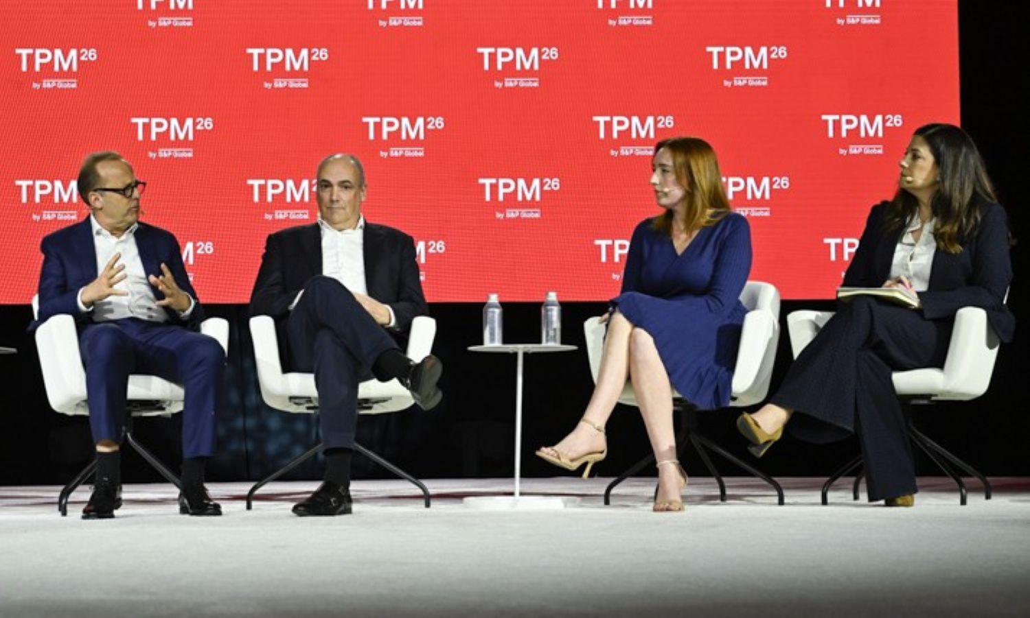 TPM26: هاباج-لويد تبدأ في إلغاء السعة الإضافية من شبكة Gemini