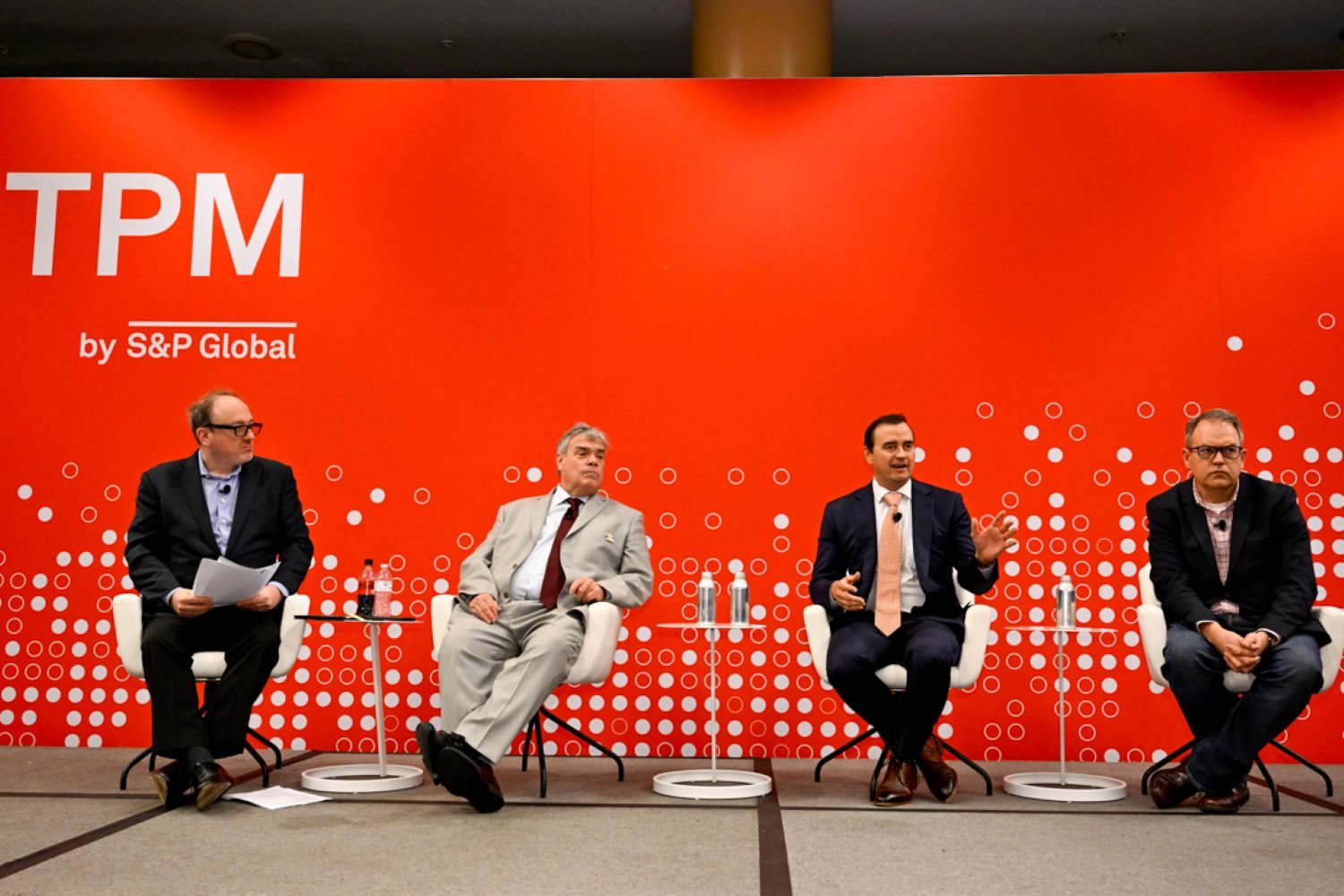 TPM26: Заинтересованные стороны под лупой рассматривают предложение о слиянии UP-NS