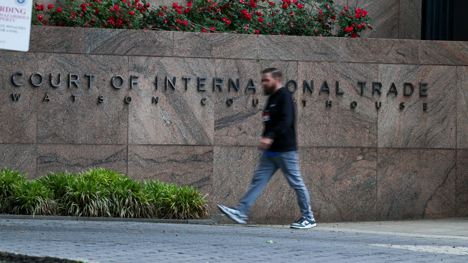 Tariff Refunds: Court Takes First Step with Liquidation Order