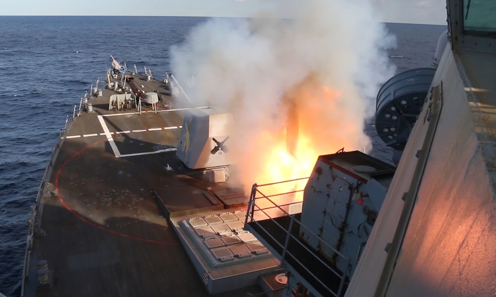 VLCC day rates surge above half‑million dollars