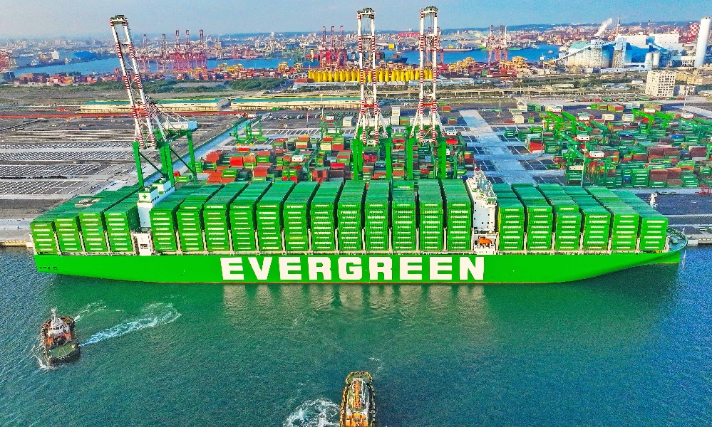 Evergreen taps Samsung Heavy and Guangzhou Shipyard International for 14 ships
