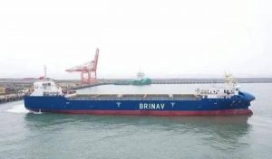 China’s Zhi Fei achieves world-first fully unmanned container operation in Qingdao