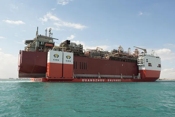 Suez Canal Authority oversees transit of heavy-lift giant HUA RUI LONG