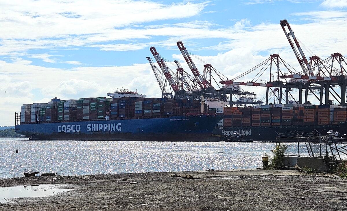 Expedidores correm contra o tempo antes do prazo da greve nos portos
