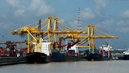 Software-Fehler beeinträchtigt Hafenbetrieb in Chittagong stark