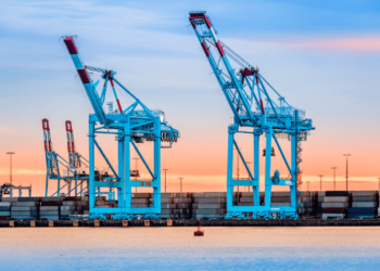 APM Terminals Elizabeth Boosts Operational Capabilities with the Addition of New Container Cranes