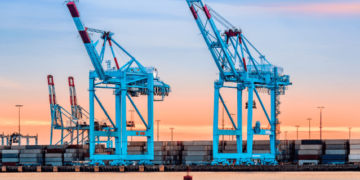 APM Terminals Elizabeth Boosts Operational Capabilities with the Addition of New Container Cranes