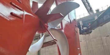 Pacific Basin to Implement Graphene-Based Propeller Coating Fleetwide: Innovation in Action