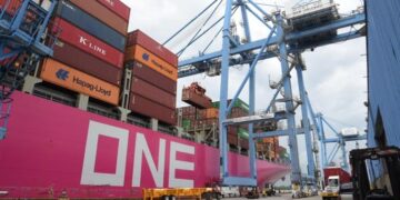 ONE Postpones Asia to US East Coast Service Restart Amid Red Sea Crisis