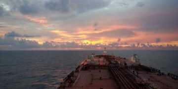 BIMCO: Dry bulk newbuild contracting fell, despite strong market