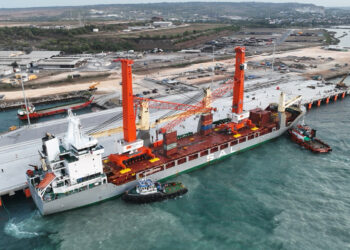 Indonesian ICTSI terminal takes delivery of two new mobile harbor cranes
