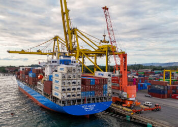 New China-Philippines service calls at Mindanao Container Terminal