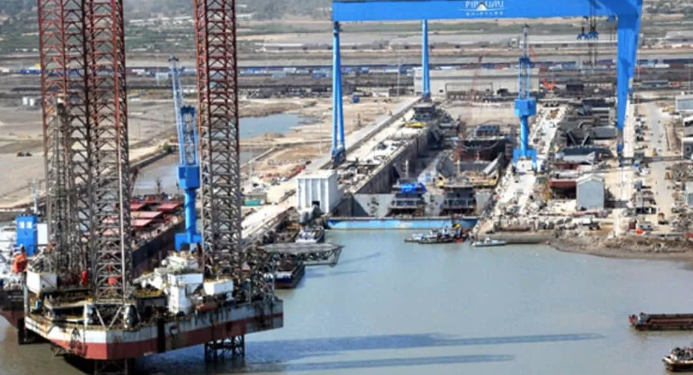 Pipavav Shipyard resumes operations