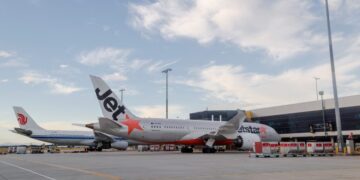 Australian freight sector welcomes approval of third runway in Melbourne