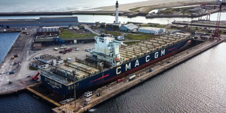 CMA CGM applies PSS from Indian Subcontinent, Middle East Gulf, Red Sea, Egypt to USEC and US Gulf