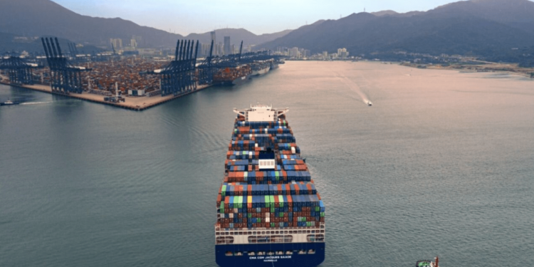 CMA CGM strengthens Europe-West Africa service network