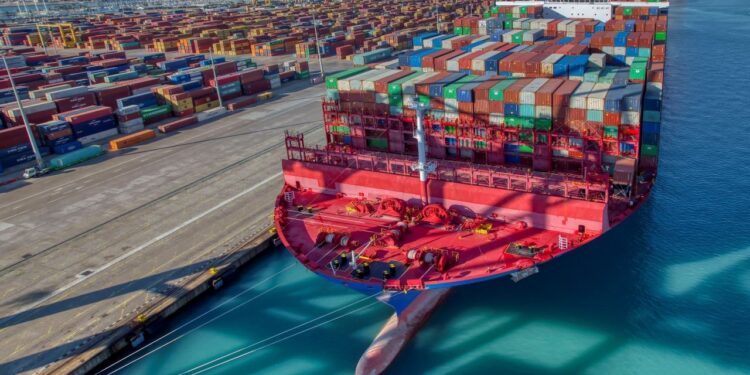 COSCO forms partnerships with Bosch and Wallem Group