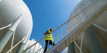 DP World enhances specialist services for retail and chemicals sectors