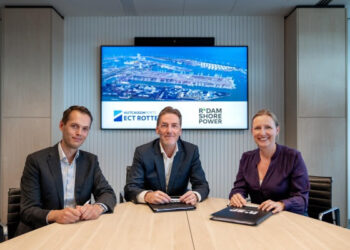 ECT Rotterdam adopts shore power to cut CO2 emissions