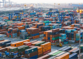 Ex-Asia ocean rates ease slightly to start the month