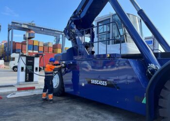 Hutchison Ports BEST operates first 100% electric reach stacker in Southern Europe
