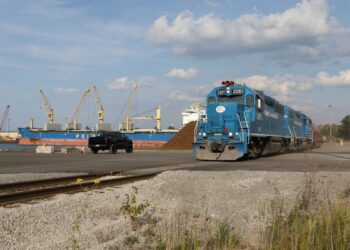 Indiana port adds rail capacity, eyes container traffic