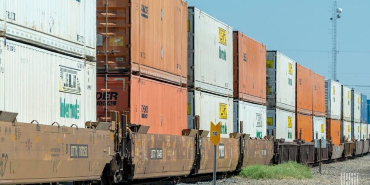 Intermodal powers to record volume