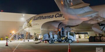 Lufthansa Cargo introduces environmental surcharge to meet SAF quotas
