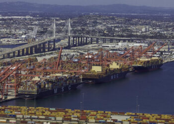 MSC orders ten LNG/dual fuel ULCVs from Chinese shipyard