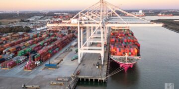 Port strike still on schedule, union says