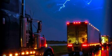 Ports preparing for Hurricane Helene as storm bears down on Florida