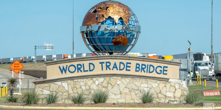 Storm damage causes delays at major Texas trade bridge