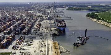 US East Coast strike would hit European and South American cargo