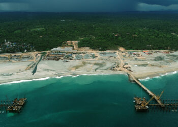 Vizhinjam port challenges Colombo’s dominance in Indian Ocean transshipment market
