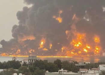Israel Bombs Yemen’s Hodeidah Port