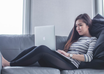 YouTube News Channel: How to Promote Content Using Life Streams