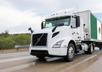 Borderlands Mexico: Truck driver salaries in Mexico averaging $423 a month in 2024