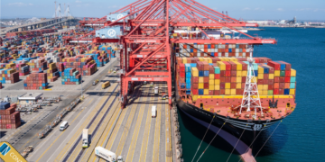 Carriers roll back emergency surcharges as US port strike ends