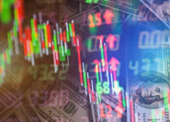 Container spot rates experience steepest decline in non-Covid year