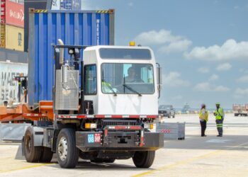 Debunking ILA dockworkers’ claims about carrier price gouging