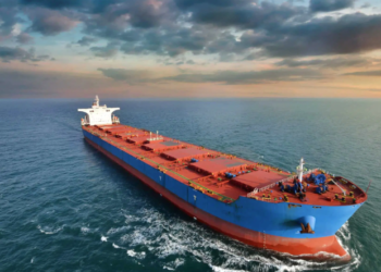 Decarbonization regulations pushing down average speed of global bulker fleet