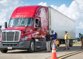 Disaster response: A day in the life of ALAN during a hurricane