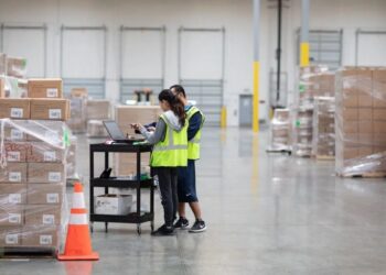 Flexport to reduce management, fulfillment workforce amid company shift