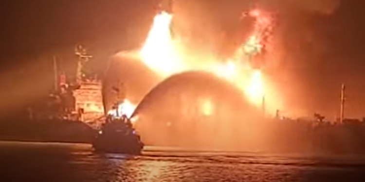 Four fire incidents in oil and LPG tankers in Chittagong over two weeks