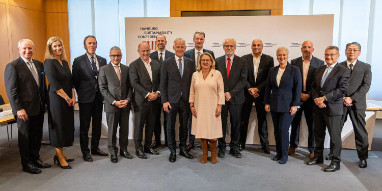 HHLA joins environmentally-friendly shipping initiative