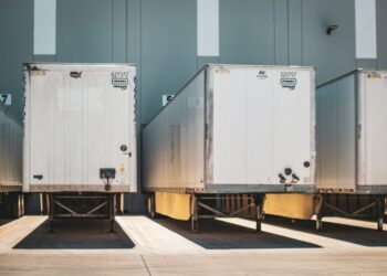 How to Finance New Trucks and Equipment Without Breaking the Bank