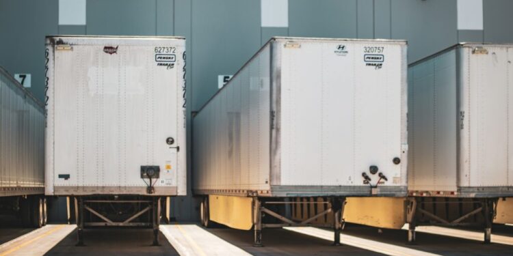 How to Finance New Trucks and Equipment Without Breaking the Bank