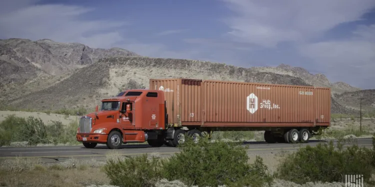 Hub Group’s total revenue down 3.7% on weak Q3 market